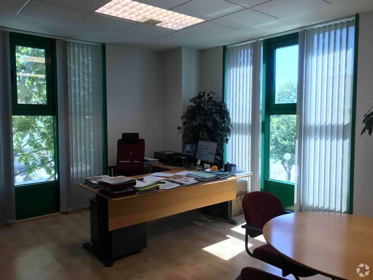 Avenida Fuente Nueva, 12, San Sebastián de los Reyes, MAD 28703 - Unit Puerta 33, Esc. A -  - Interior Photo - Image 1 of 8