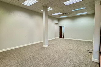 444 E Main St, Lexington, KY for lease Interior Photo- Image 1 of 19