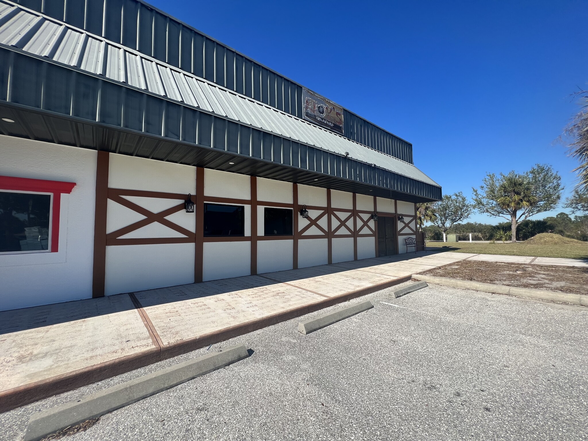 31 Chailett Rd, Rotonda West, FL for lease Building Photo- Image 1 of 3
