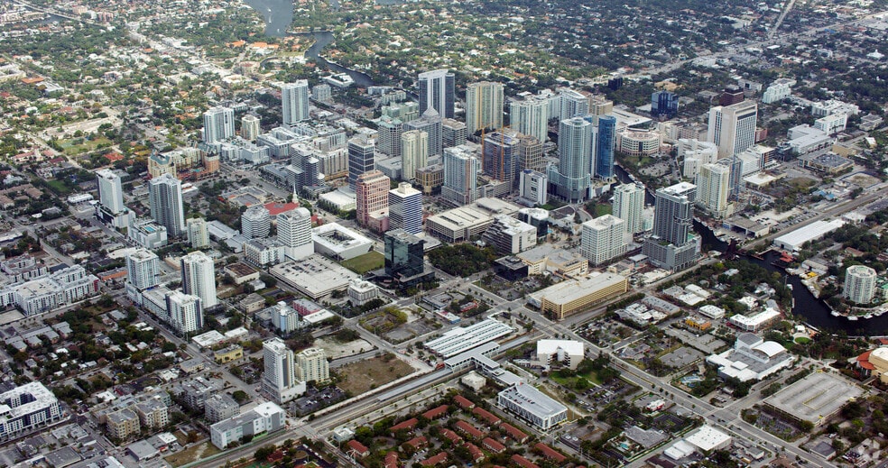 200 E Broward Blvd, Fort Lauderdale, FL for lease - Aerial - Image 2 of 13