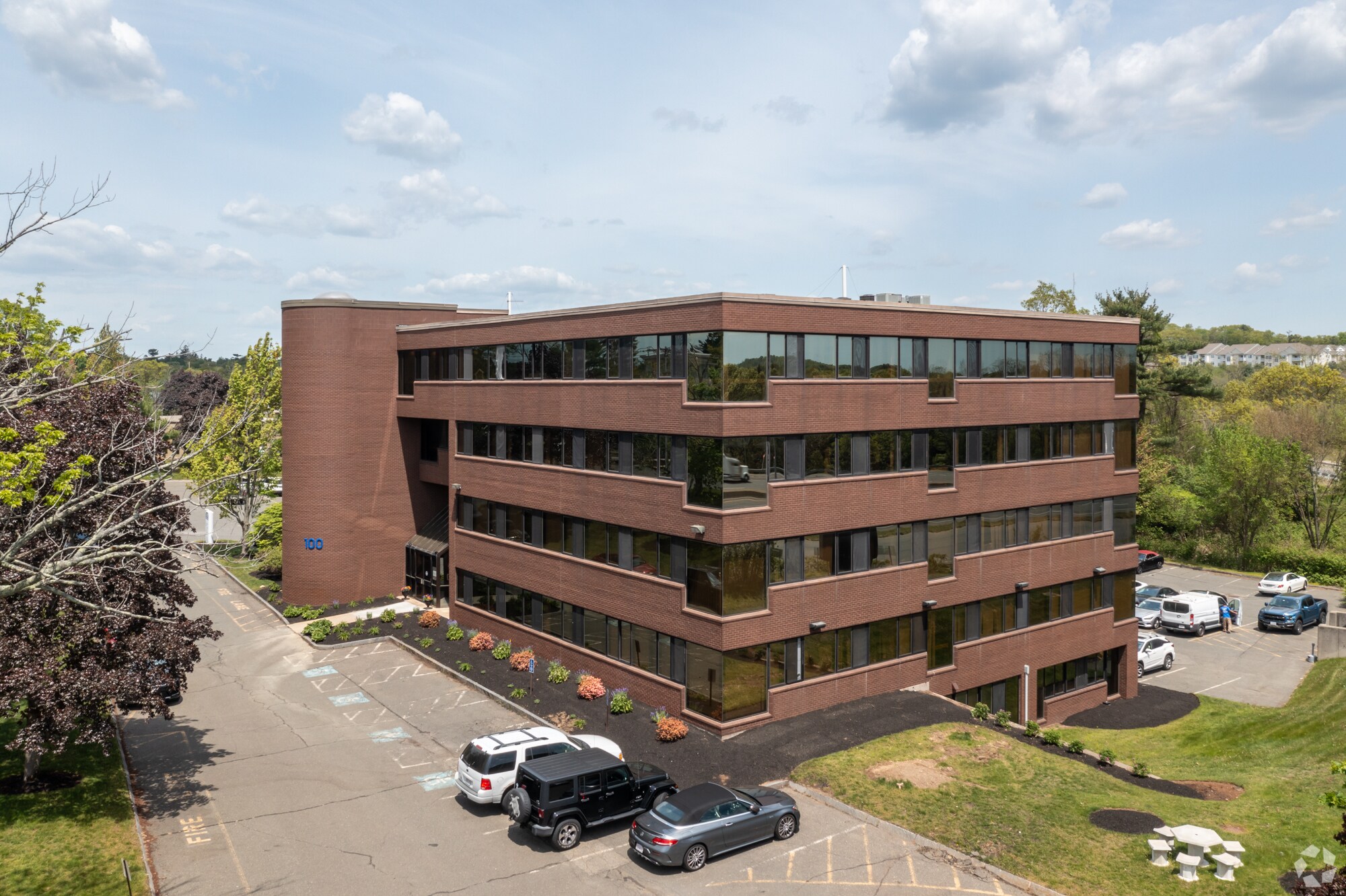 100 Corporate Pl, Peabody, MA for lease Primary Photo- Image 1 of 21
