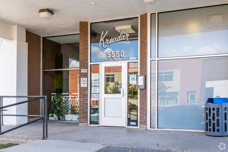 5550 Rue Fullum, Montréal, QC for lease - Building Photo - Image 2 of 3