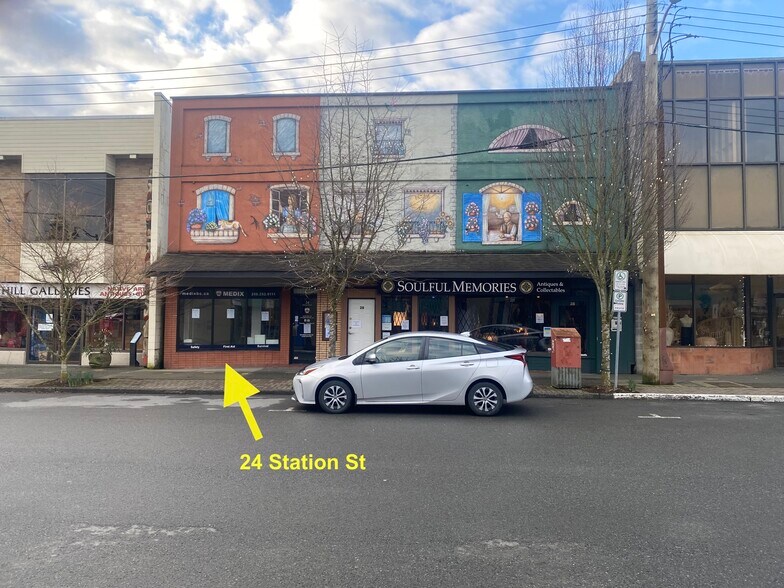 24 Station St, Duncan, BC V9L 1M4