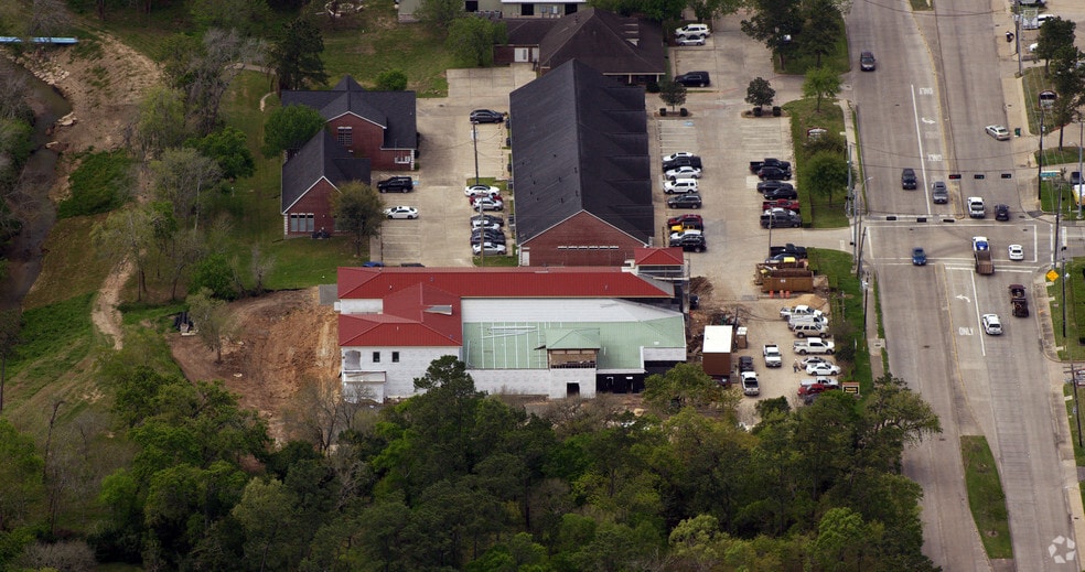 313 E Edgewood Dr, Friendswood, TX for sale - Aerial - Image 3 of 3