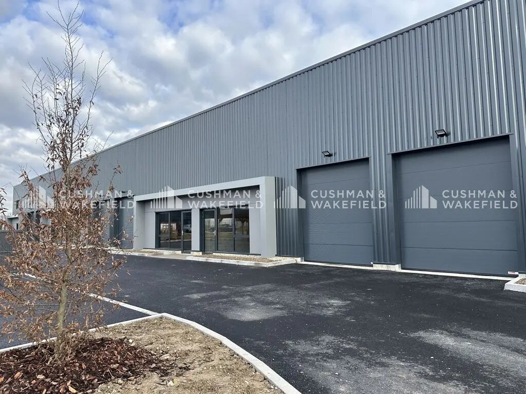 Flex in Eschau for lease Building Photo- Image 1 of 7