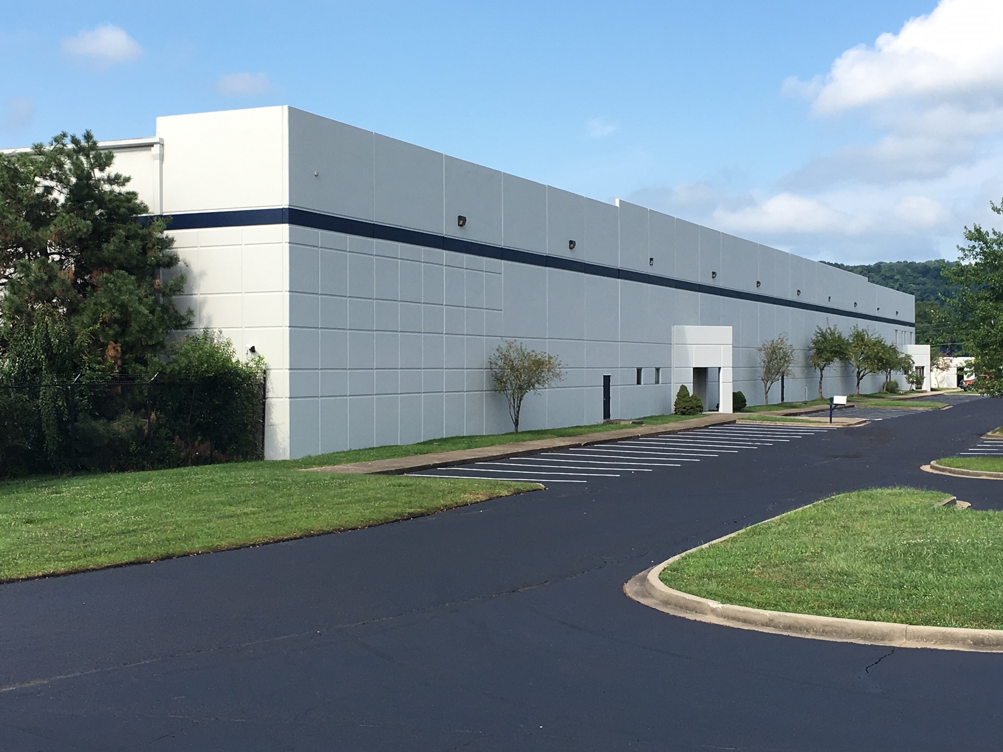 7300 Intermodal Dr, Louisville, KY for sale Building Photo- Image 1 of 1