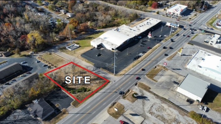 11225 E US Highway 24 Hwy, Independence, MO for sale - Primary Photo - Image 1 of 1