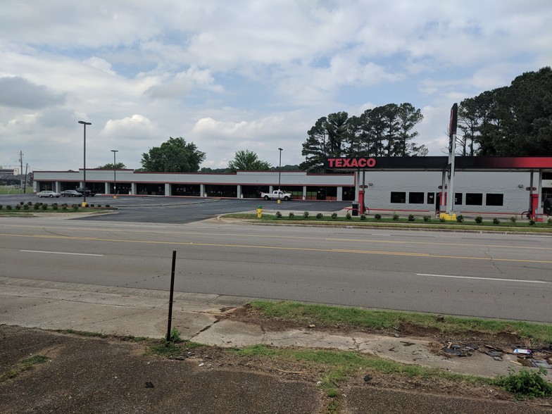 4701 Meridian St, Huntsville, AL for sale - Building Photo - Image 1 of 1