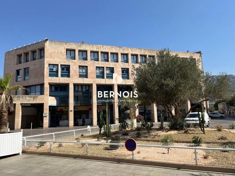 Avenue De Besagne, Toulon for lease - Building Photo - Image 2 of 14