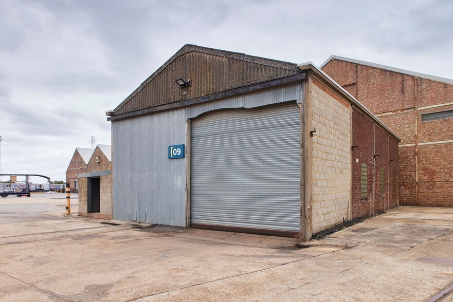 Queen Adelaide Way, Ely for lease - Building Photo - Image 2 of 8