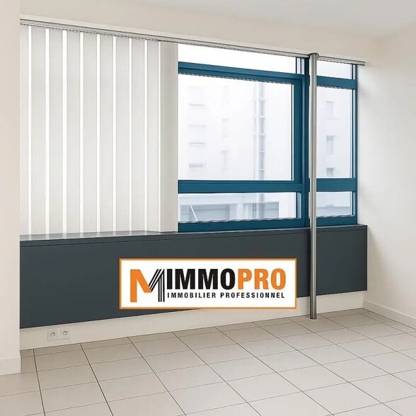 Office in Antibes for sale - Interior Photo - Image 2 of 5