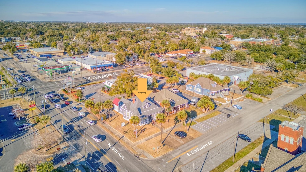 902 E Gadsden St, Pensacola, FL for lease - Building Photo - Image 2 of 10