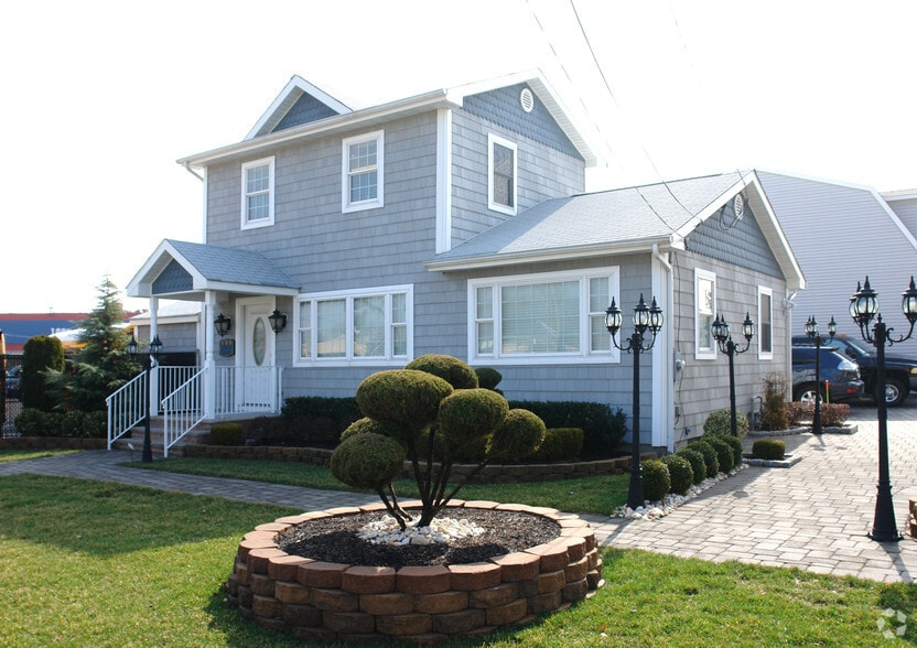 314 Maple Pl, Keyport, NJ for lease - Primary Photo - Image 1 of 4