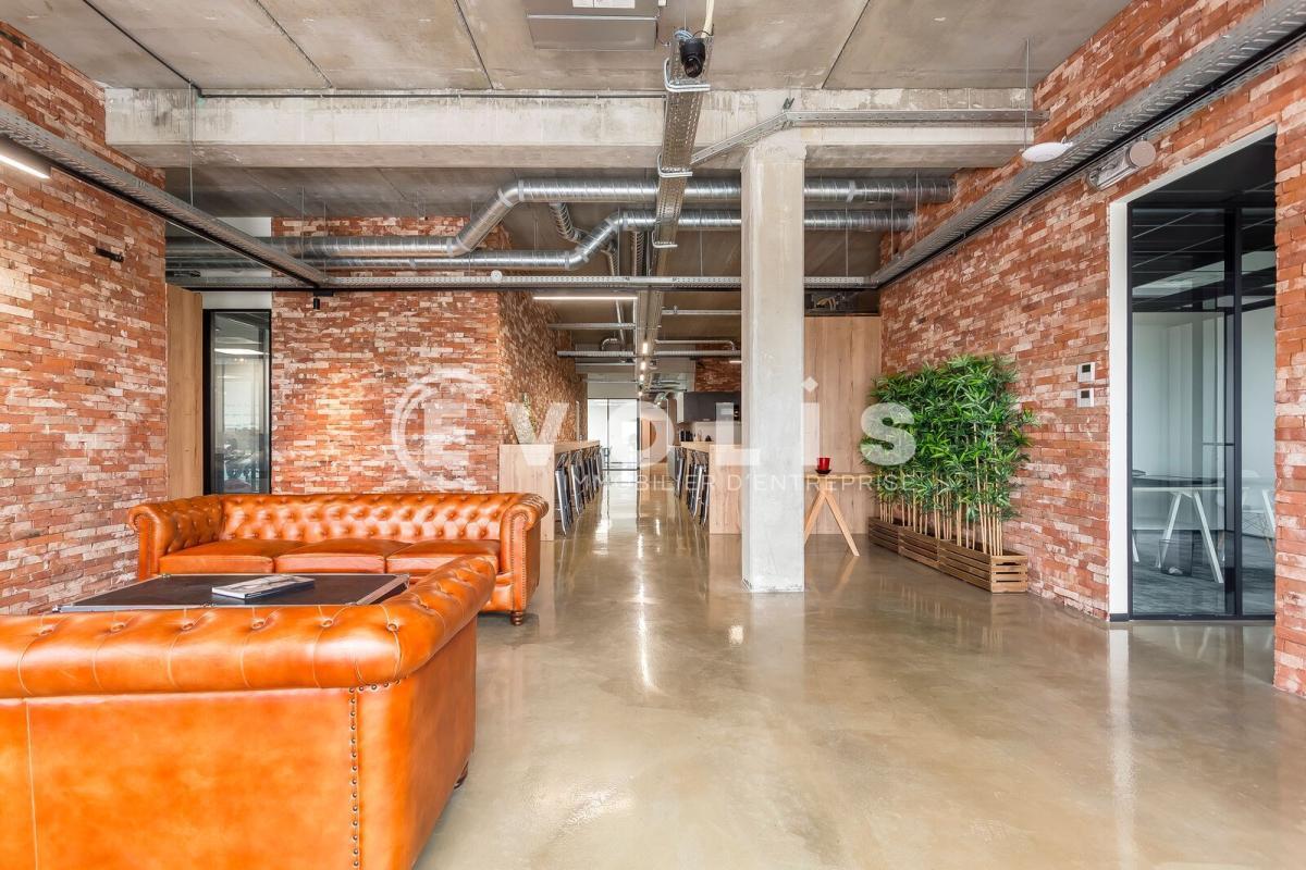 4 Rue Marcel Dassault, Genas for sale Building Photo- Image 1 of 14