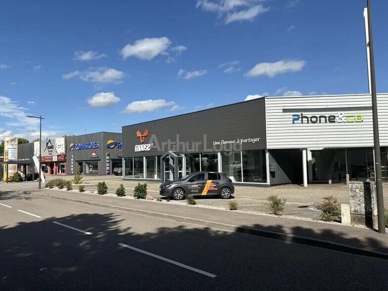Retail in Vendenheim for lease - Building Photo - Image 2 of 11