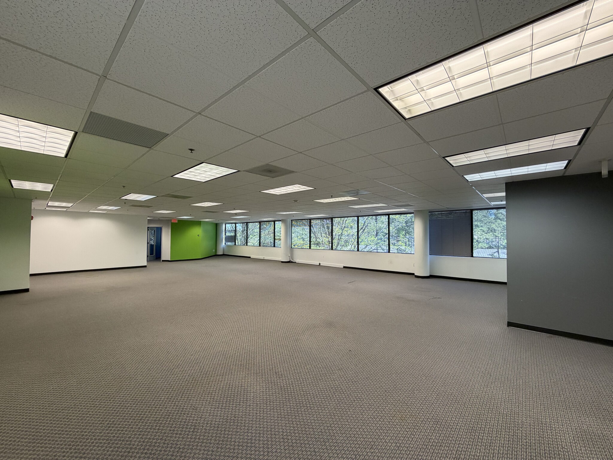 1080 Holcomb Bridge Rd, Roswell, GA for lease Interior Photo- Image 1 of 5