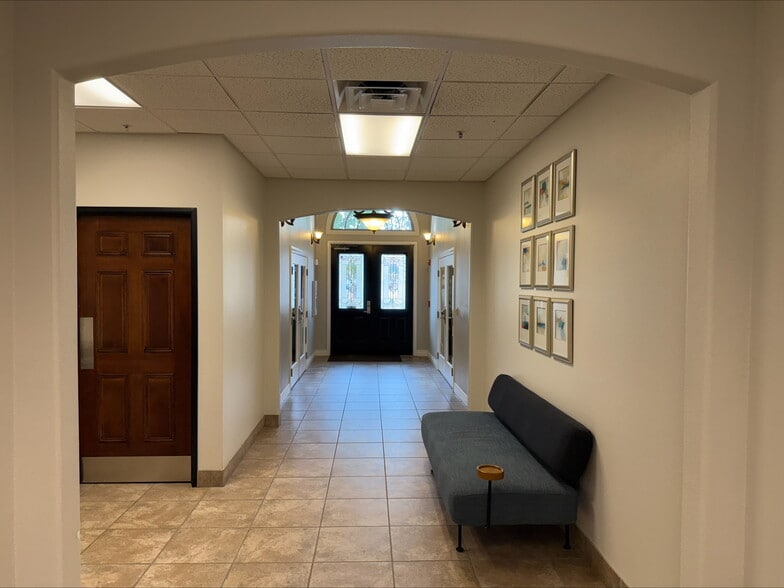 3360 Long Prairie Rd, Flower Mound, TX for sale - Interior Photo - Image 2 of 6