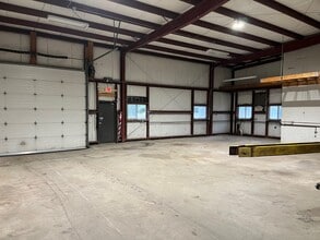 207 Highland Ave, Salem, MA for lease Interior Photo- Image 1 of 13