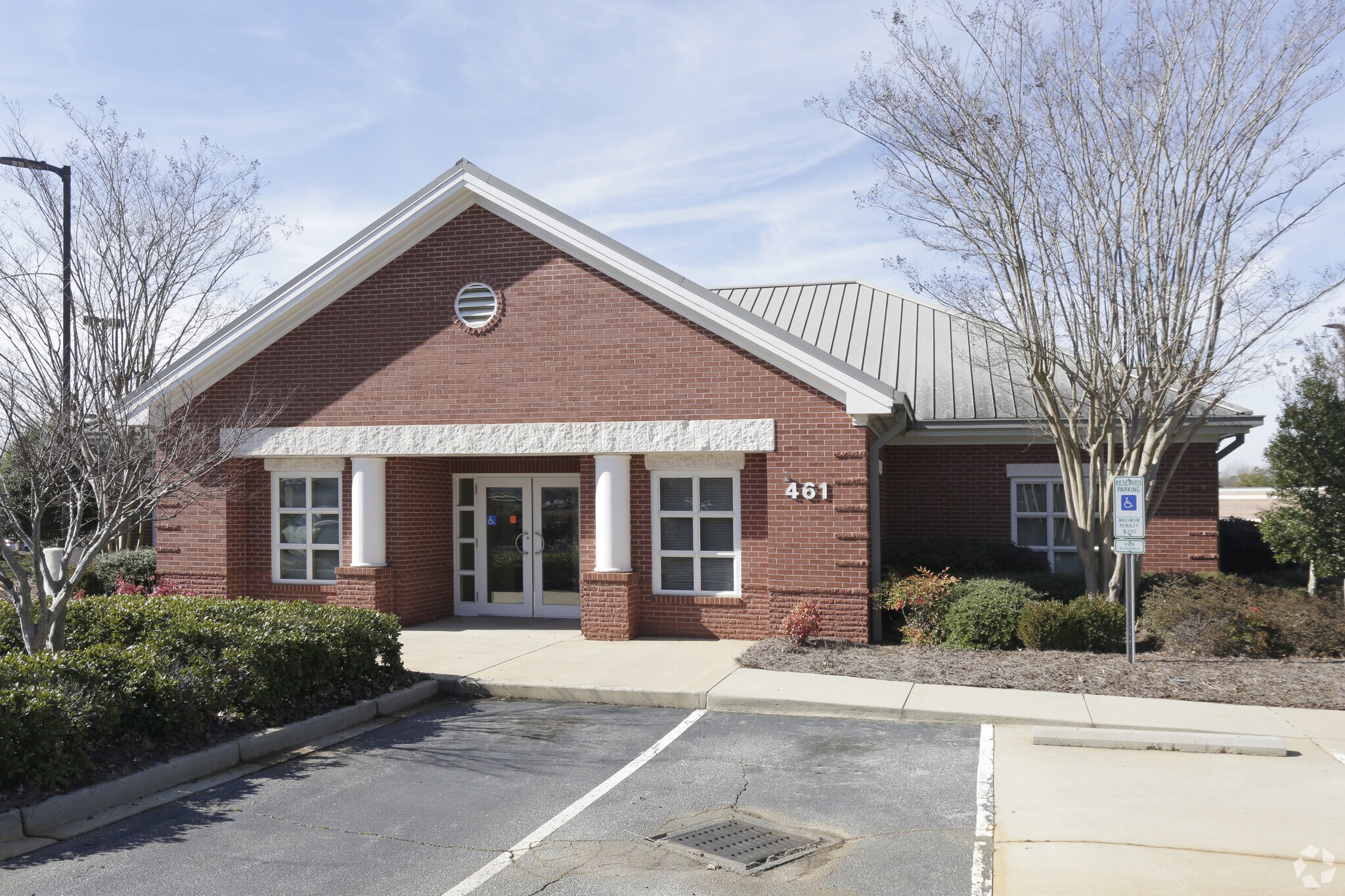 461 The Parkway, Greer, SC for sale Primary Photo- Image 1 of 1