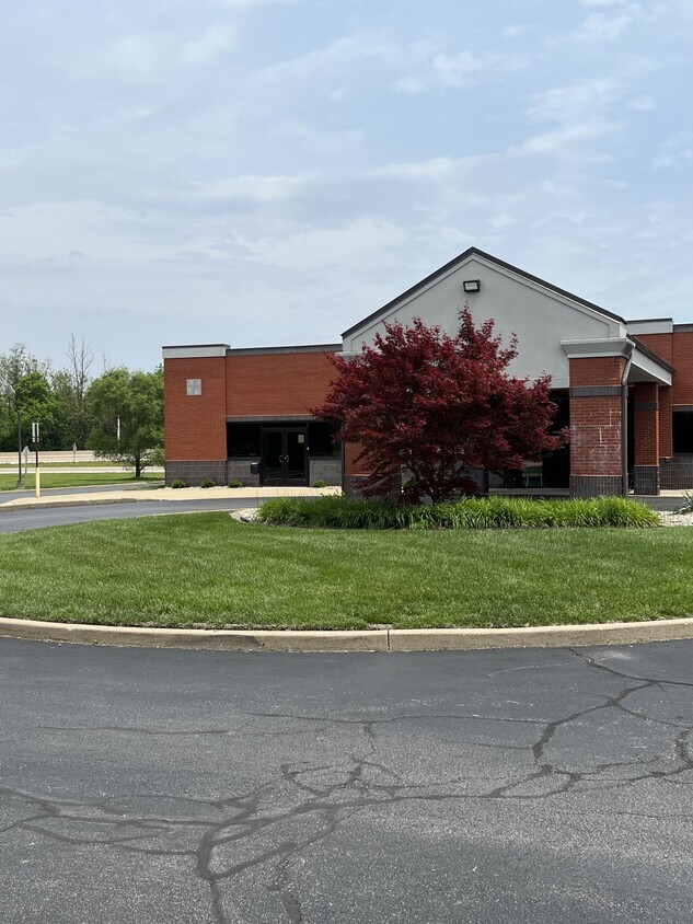 3 Professional Dr, Alton, IL for lease Building Photo- Image 1 of 16