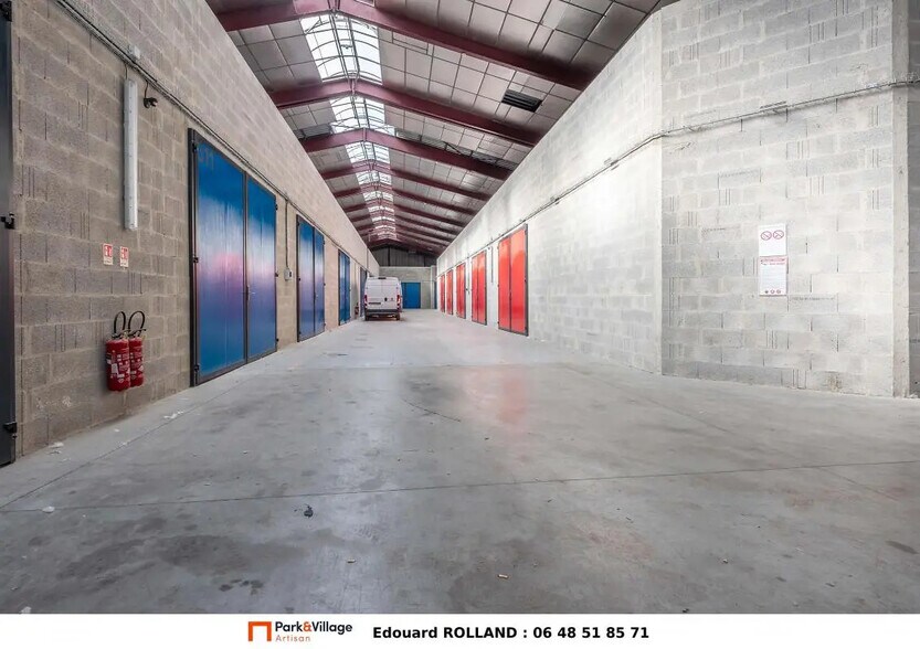 Industrial in Strasbourg for lease - Interior Photo - Image 2 of 4