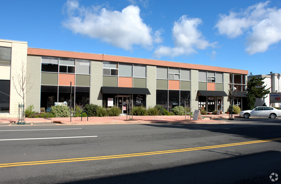 1602-1608 Grant Ave, Novato, CA for lease - Building Photo - Image 2 of 6