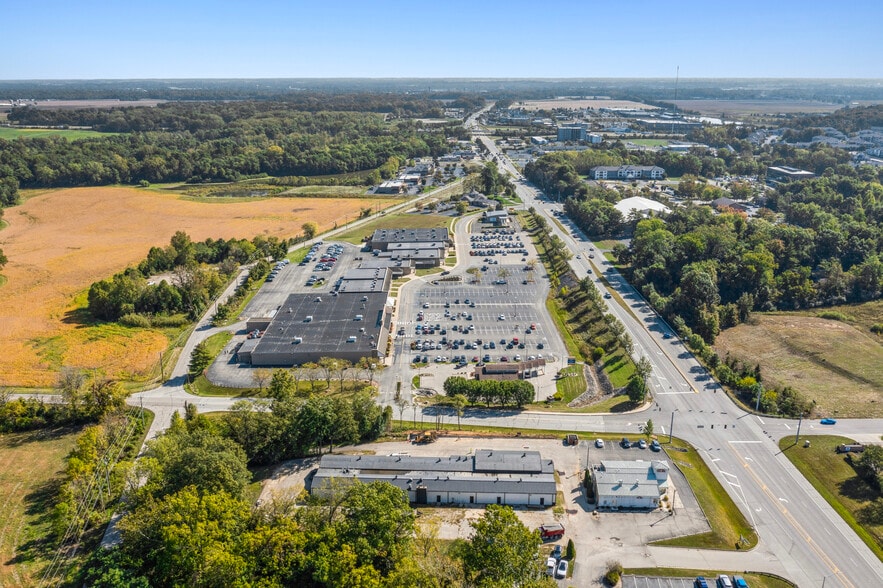 4290 W Jonathan Moore Pike, Columbus, IN for lease - Aerial - Image 3 of 39