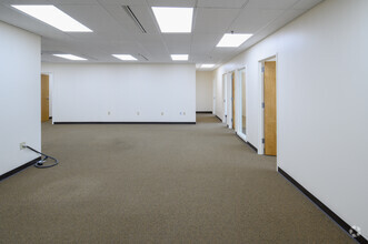 51 Haddonfield Rd, Cherry Hill, NJ for lease Interior Photo- Image 1 of 5