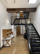 99 Giles St, Edinburgh for lease Interior Photo- Image 1 of 4