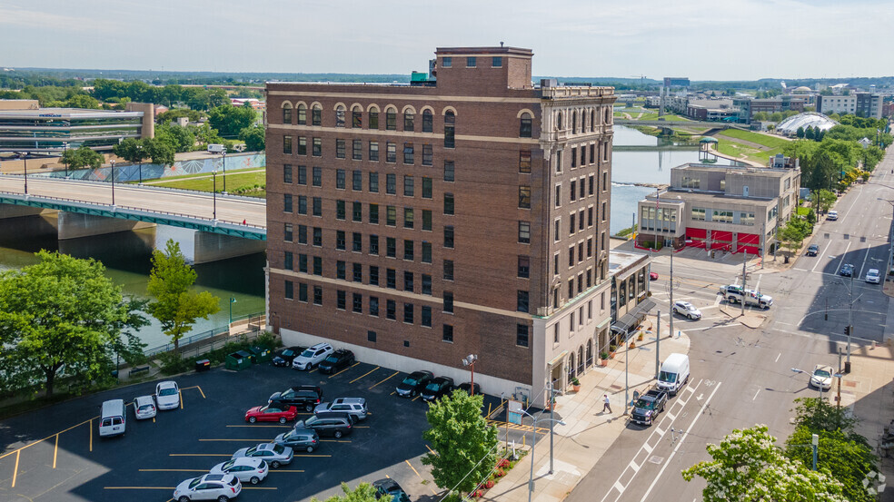 11 W Monument Ave, Dayton, OH for lease - Aerial - Image 2 of 16