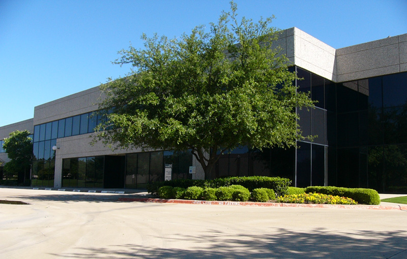 3000-3080 Story Rd W, Irving, TX for lease - Building Photo - Image 3 of 16