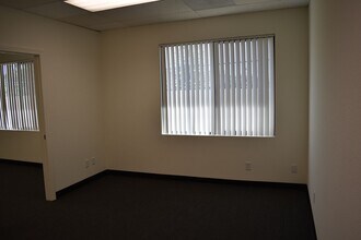 205 W 5th Ave, Escondido, CA for lease Interior Photo- Image 1 of 3
