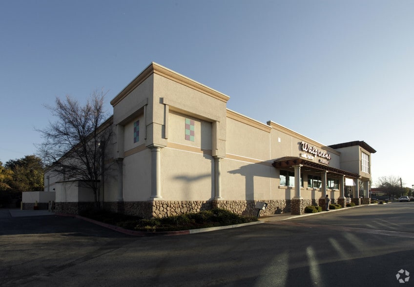 495 E Holt Ave, Pomona, CA for sale - Building Photo - Image 3 of 19