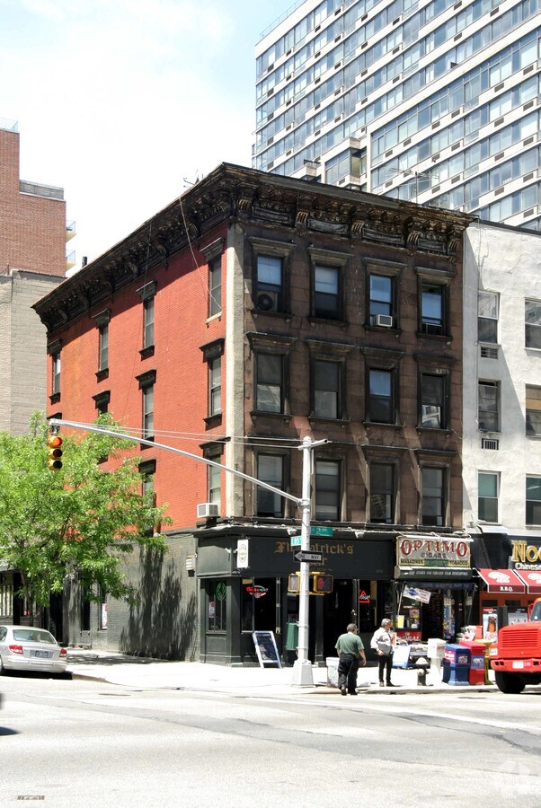 1641 Second Ave, New York, NY 10028