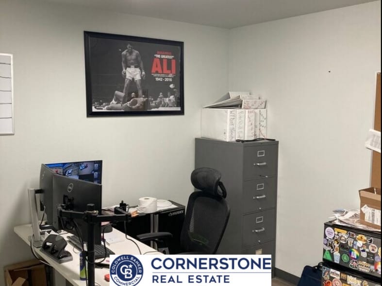 901 N Foster Rd, Casper, WY for lease - Building Photo - Image 3 of 14