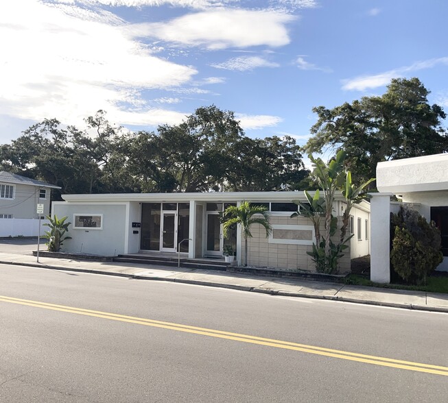 1155 NE Cleveland St, Clearwater, FL for lease - Building Photo - Image 2 of 3