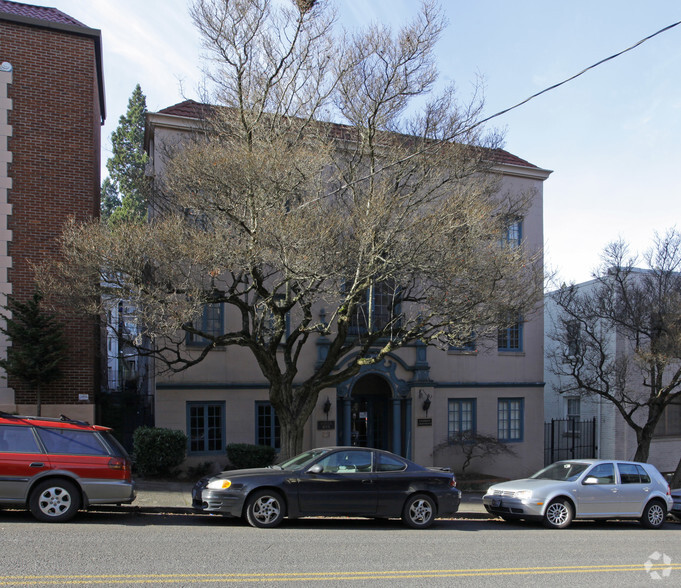 805 SW Vista Ave, Portland, OR for sale - Building Photo - Image 3 of 3