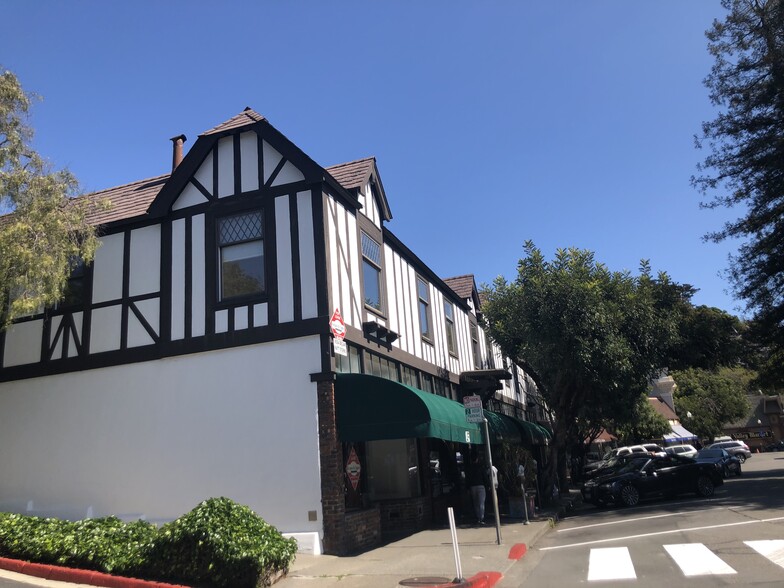 82-100 Throckmorton Ave, Mill Valley, CA for lease - Building Photo - Image 2 of 3