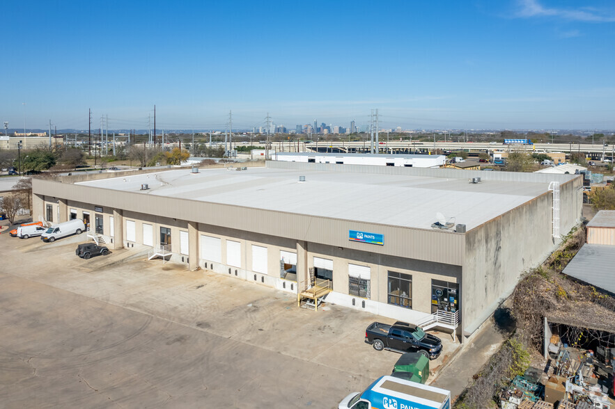 3913 Todd Ln, Austin, TX for lease - Building Photo - Image 3 of 5