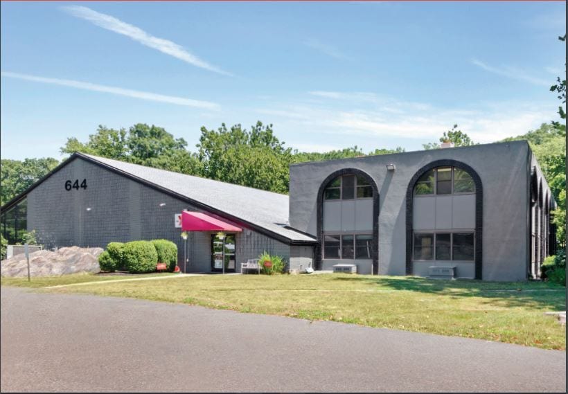 644 Danbury Rd, Wilton, CT for lease - Building Photo - Image 1 of 7