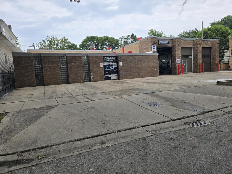 7525 N Wolcott Ave, Chicago, IL for sale - Building Photo - Image 1 of 23