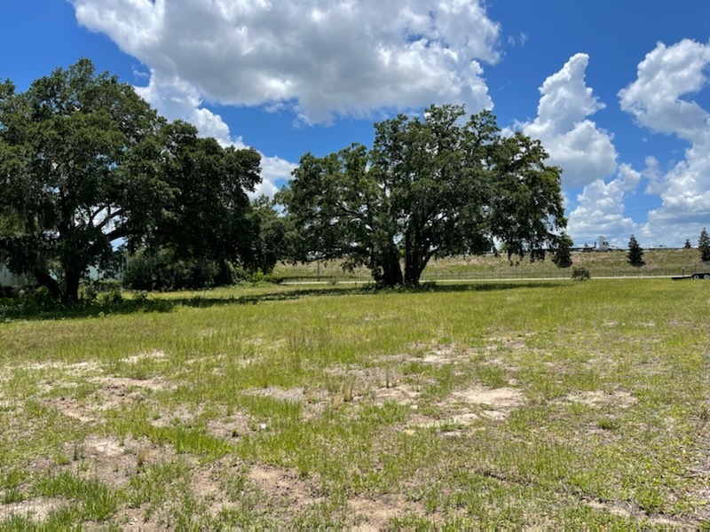 SW 37th Ave, Ocala, FL for sale Primary Photo- Image 1 of 12