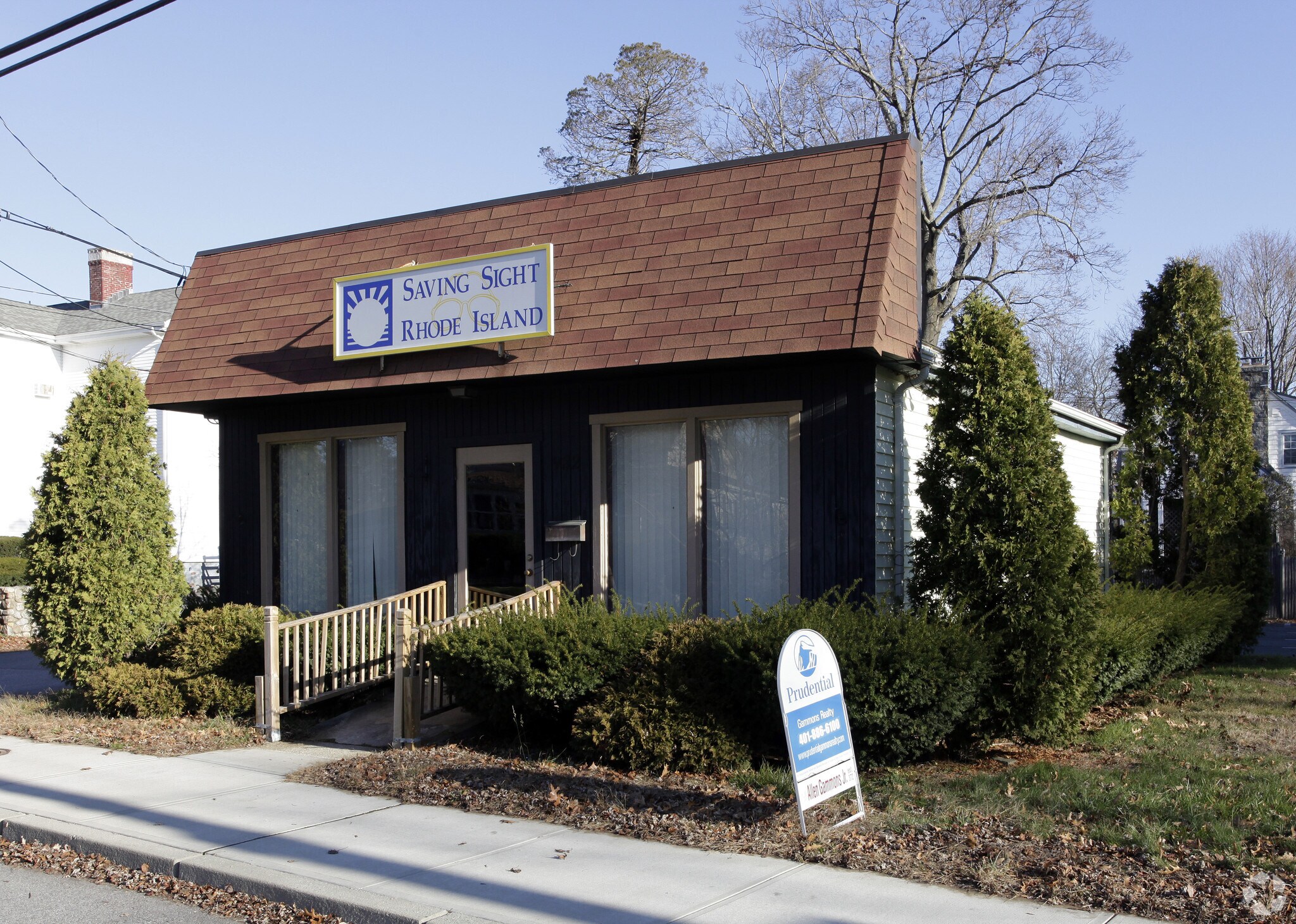 982 W Shore Rd, Warwick, RI for sale Primary Photo- Image 1 of 1