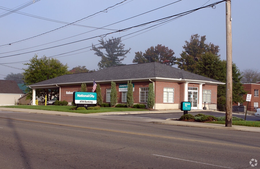 70 W Liberty St, Hubbard, OH for sale - Primary Photo - Image 1 of 1