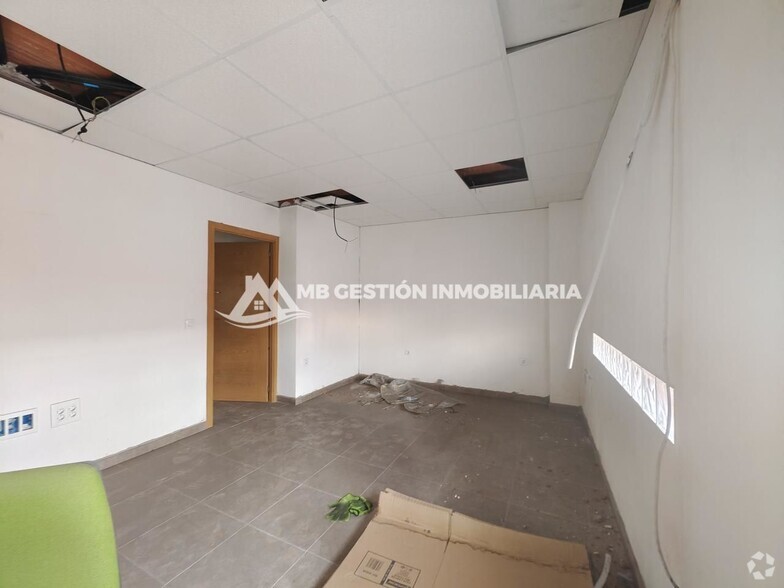 Industrial in Fuenlabrada, MAD for lease - Building Photo - Image 3 of 7