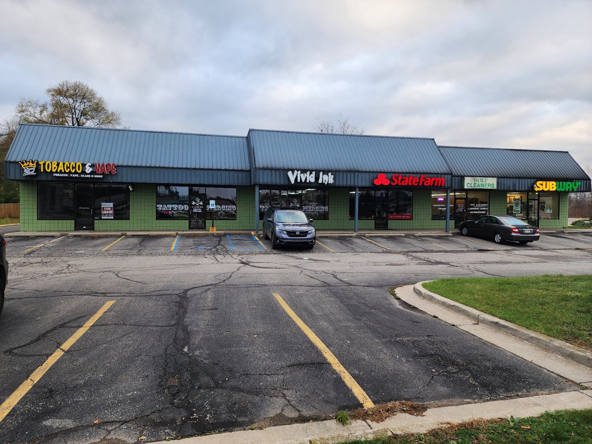 2375 Cedar St, Holt, MI for lease Building Photo- Image 1 of 3