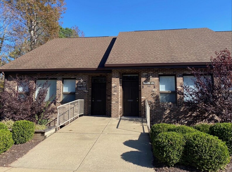 Office in Williamsburg, VA for sale - Building Photo - Image 1 of 1