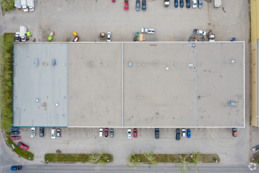 3925 56th Ave SE, Calgary, AB for lease - Aerial - Image 2 of 4