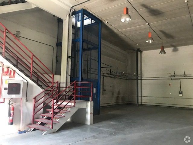 Industrial in San Sebastián De Los Reyes, MAD for lease Interior Photo- Image 1 of 3