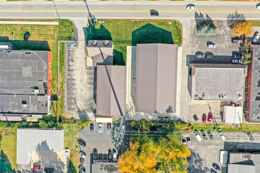 2601 E 56th St, Indianapolis, IN for lease - Building Photo - Image 3 of 20